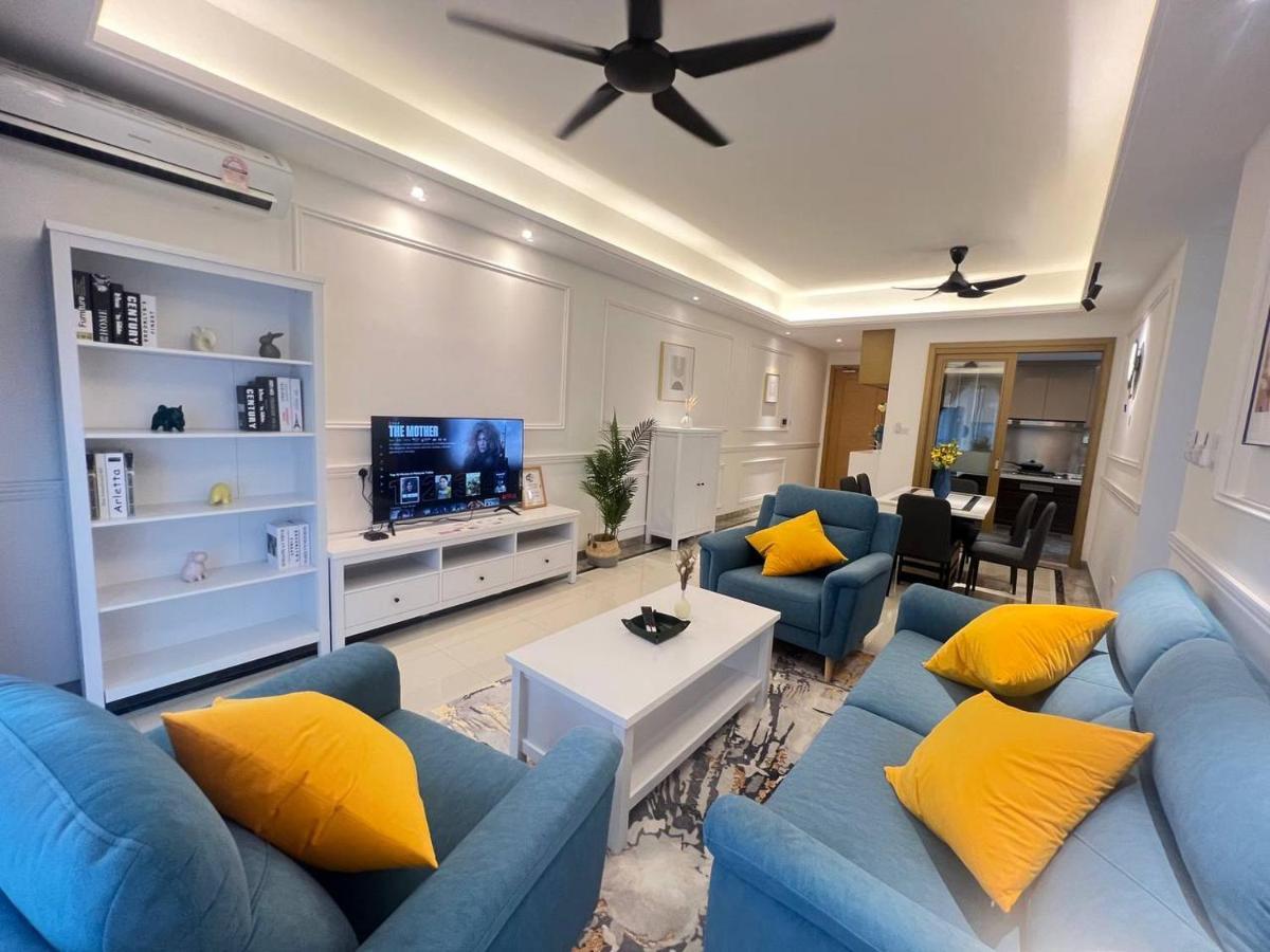 R&f Princess Cove At Anju Apartemen